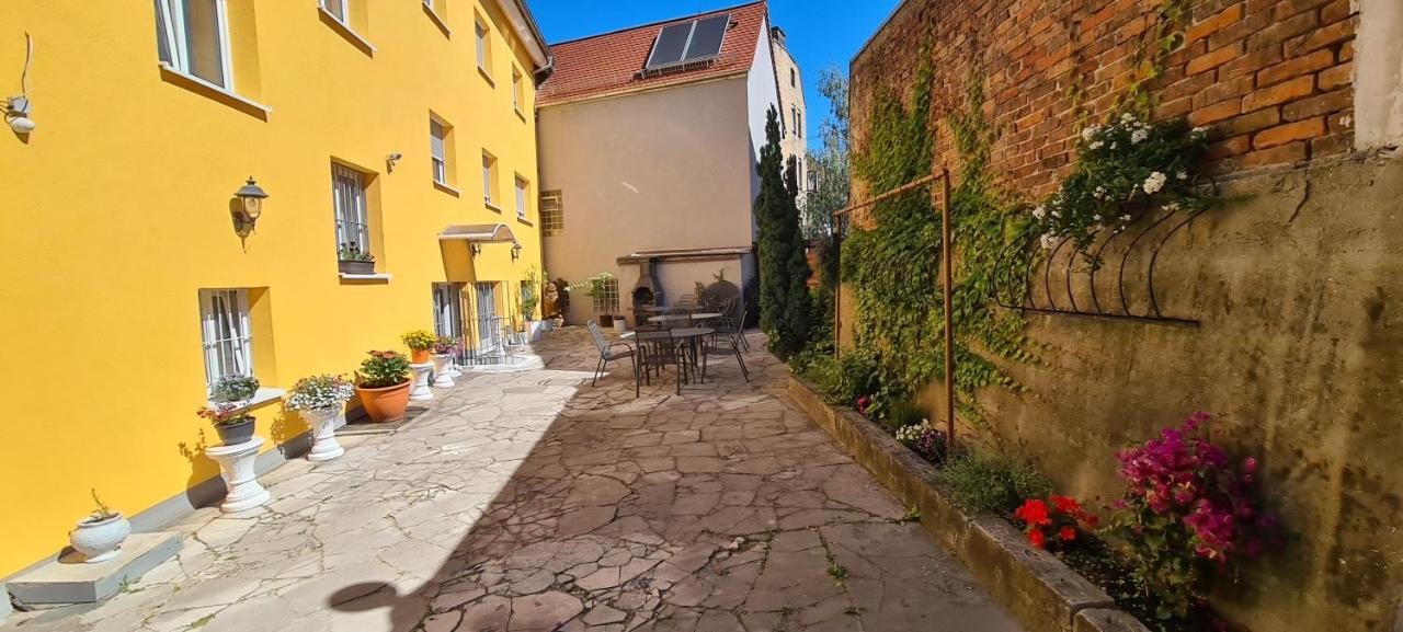 Hotel Lamm Stuttgart Ngoại thất bức ảnh