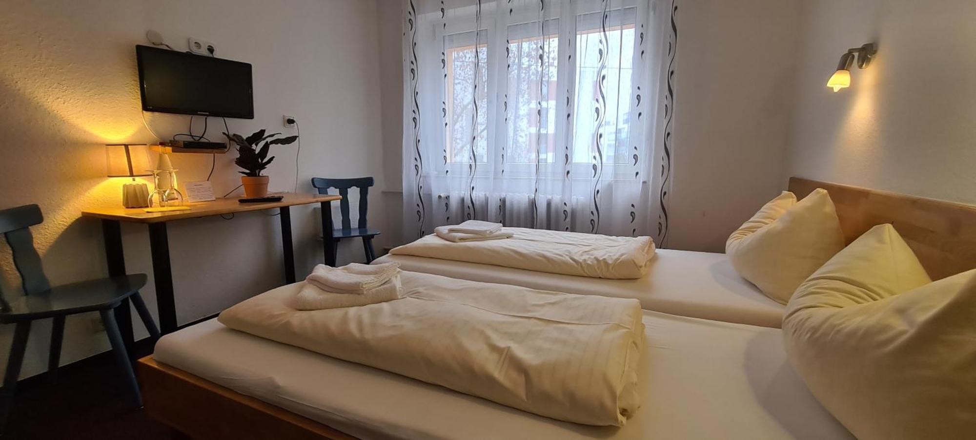 Hotel Lamm Stuttgart Phòng bức ảnh